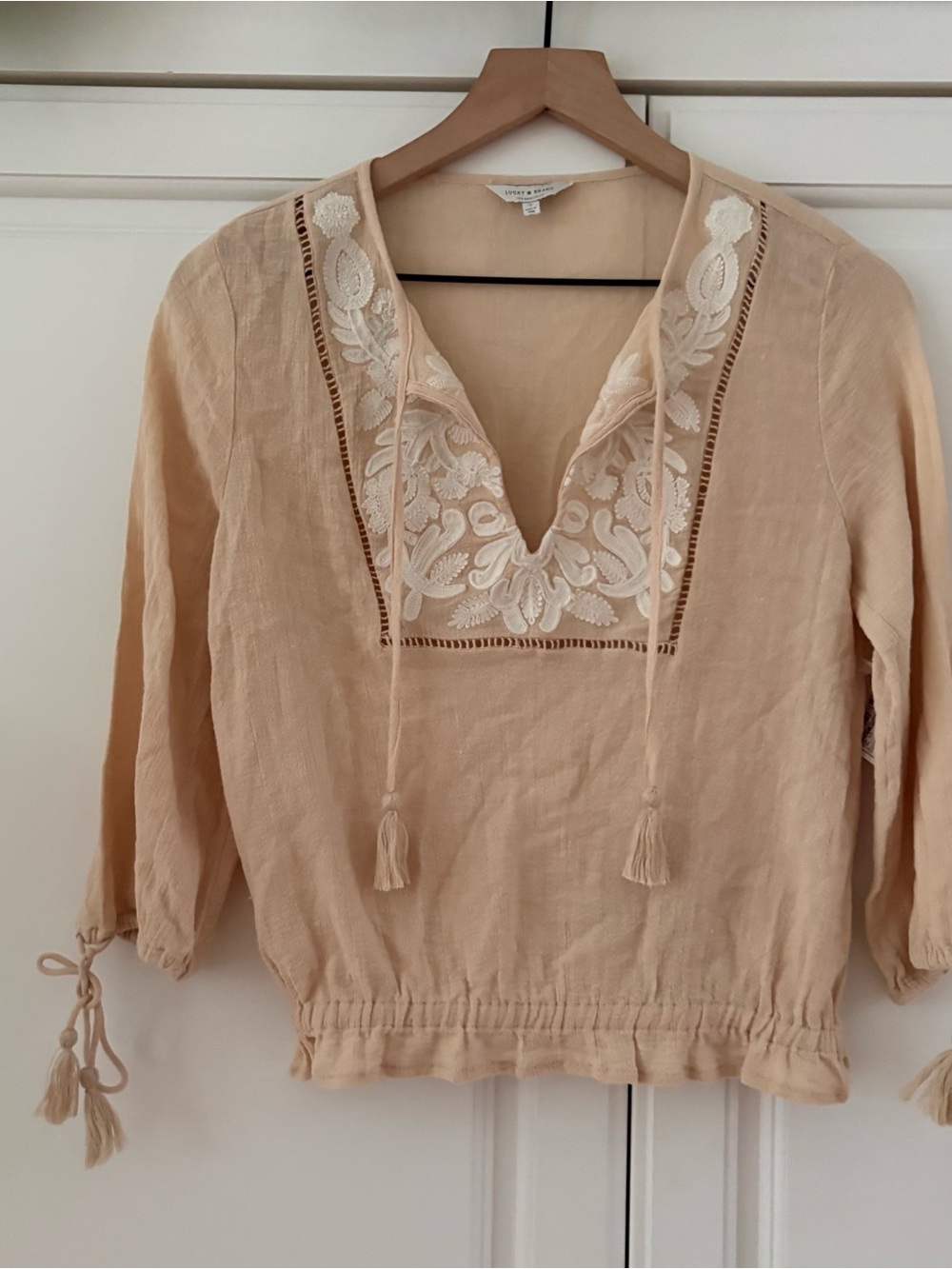 Lucky Brand Small Cream Floral Embroidered Peasant Shirt
